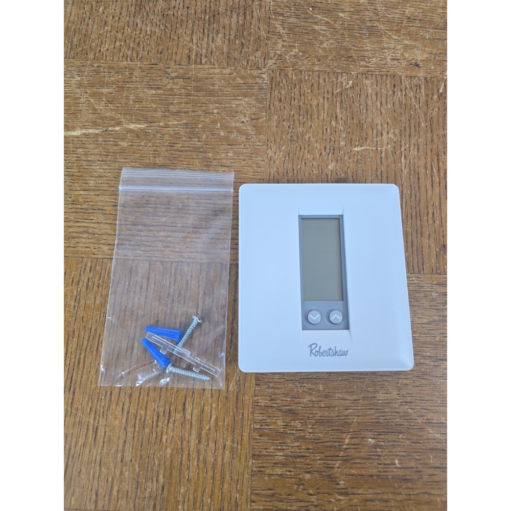 Robertshaw 300-201 Digital Thermostat, 24Vac, 1 Heat 1 Cool w/Auto Changeover